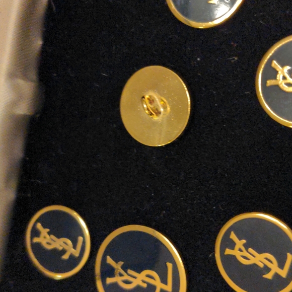 Yves Saint Laurent button set - Picture 2 of 3